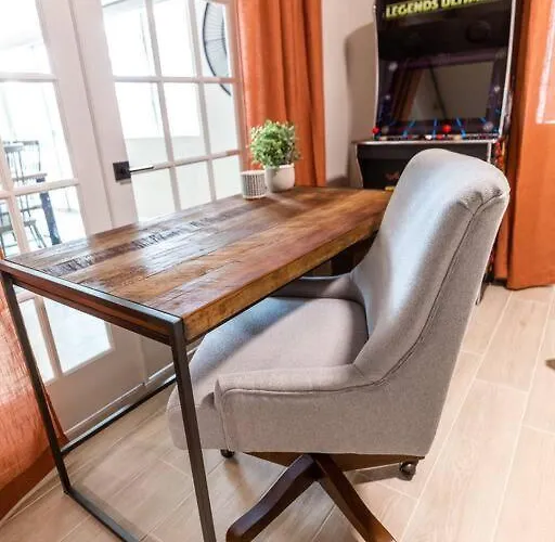 The Rock Trail House+renovated+modern+fireplace+ev+nice Yard Сasa de vacaciones