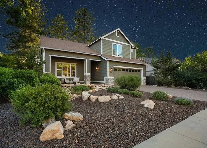 The Rock Trail House+renovated+modern+fireplace+ev+nice Yard Сasa de vacaciones